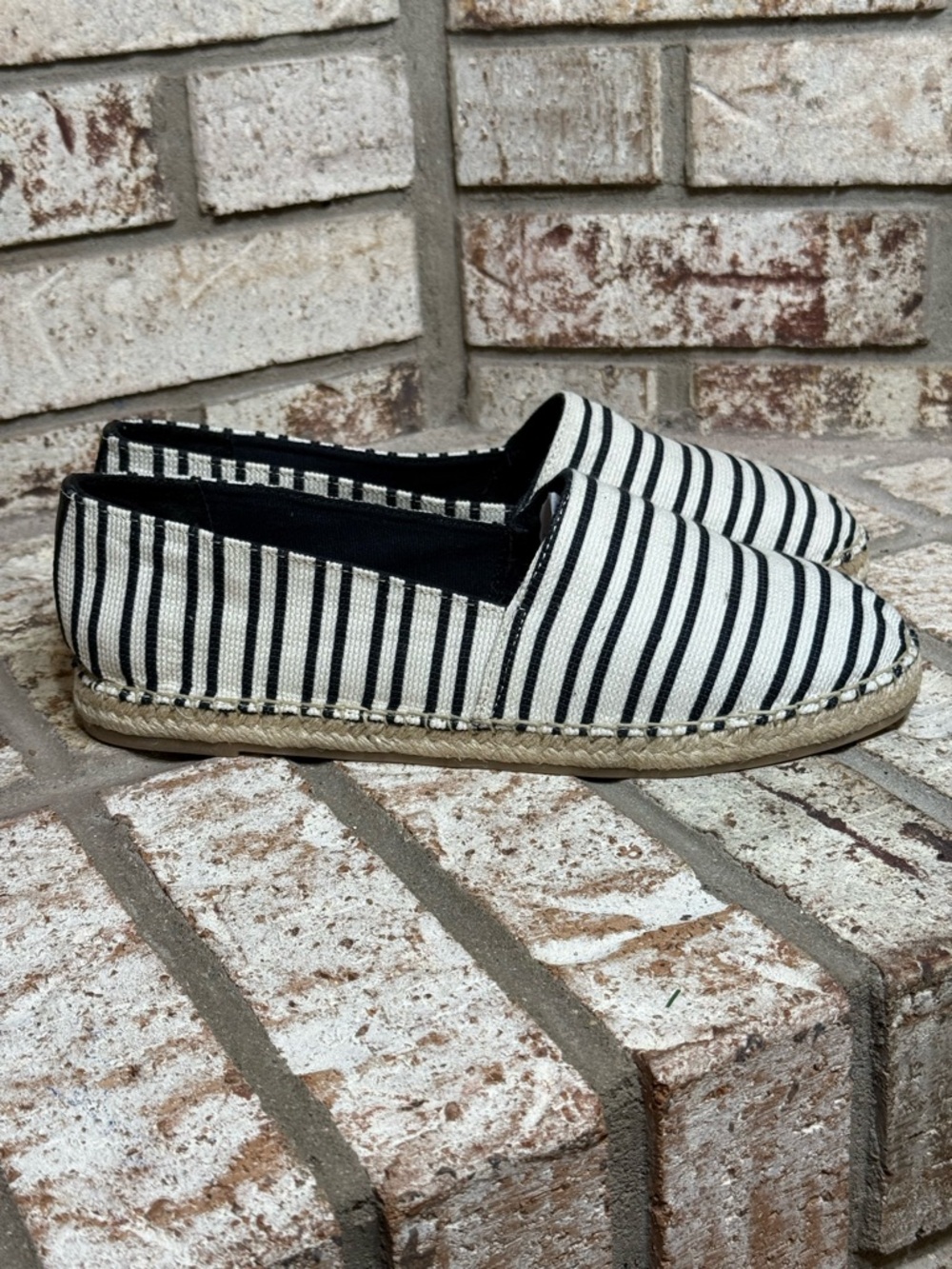 Like New Circus by Sam Edelman Black and White Striped Canvas Espadrille Flats